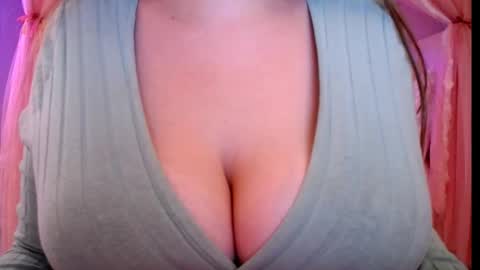 Princess online show from 09-20-25, 01:28