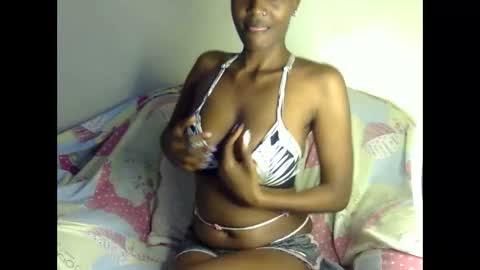 Snapshot of sexxy_boobiess chatting on 10-19-25, 06:25 Natural boobs online show from 10-19-25, 06:25