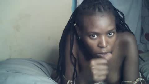 sexxy_curvy23 online show from 06-27-26, 05:23