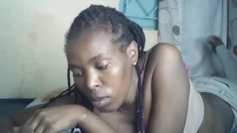 sexxy_curvy23 online show from 06-30-26, 06:09