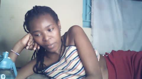 sexxy_curvy23 online show from 07-10-26, 05:12