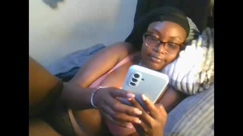 Snapshot of sexxy_mish chatting on 02-09-26, 06:23 sexxy_mish online show from 02-09-26, 06:23