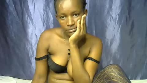 sexxy_nisa online show from 05-25-26, 04:57