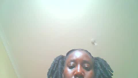 Snapshot of sexxy_thick_ebony chatting on 01-13-26, 06:08 Sweet doll online show from 01-13-26, 06:08