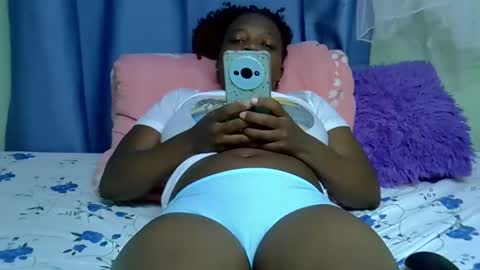 African Queen online show from 03-28-26, 12:54