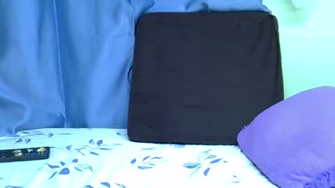 African Queen online show from 04-13-26, 10:59