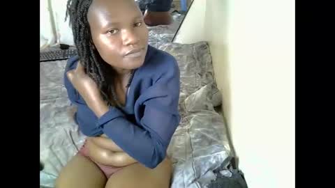 Snapshot of sexxyfrey chatting on 05-30-26, 05:21 sexxyfrey online show from 05-30-26, 05:21