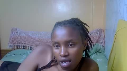 sexxyjey_ online show from 10-12-25, 03:00