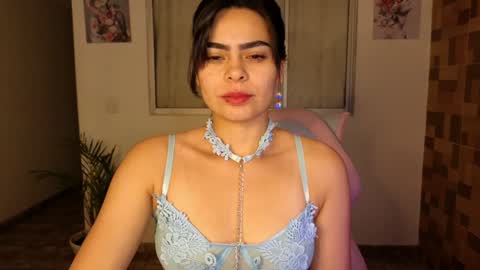  Angie   online show from 01-15-25, 11:00