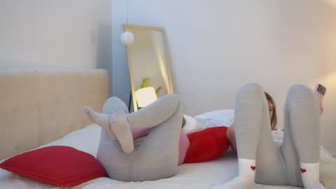 Lorry small boobs and Maya big boobs  friends with benefits online show from 04-22-26, 06:31