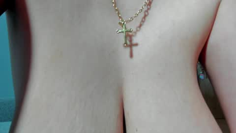 Snapshot of sexxymeriemm chatting on 05-15-26, 11:17 sexxymeriemm online show from 05-15-26, 11:17