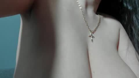 Snapshot of sexxymeriemm chatting on 06-06-26, 11:26 sexxymeriemm online show from 06-06-26, 11:26