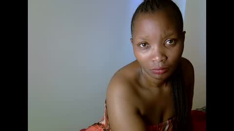Snapshot of sexxyqueens chatting on 09-20-25, 11:00 Sexxyqueens online show from 09-20-25, 11:00