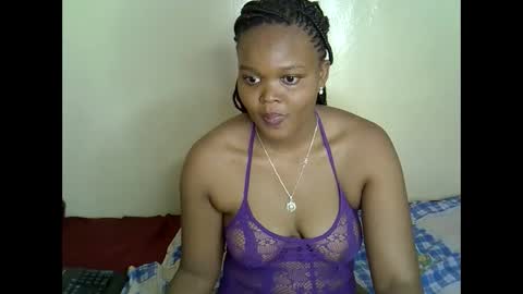 Snapshot of sexxyterry chatting on 09-29-25, 12:43 Sexxyterrys online show from 09-29-25, 12:43