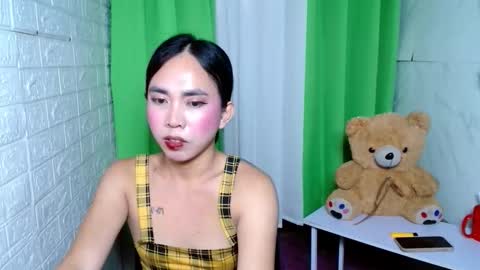 Jessica online show from 10-22-25, 09:36