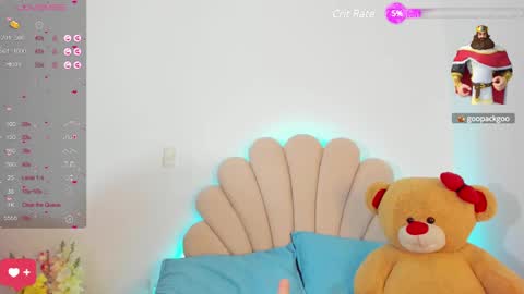 Snapshot of sexy_3512 chatting on 01-28-25, 12:36 LUXURY online show from 01-28-25, 12:36