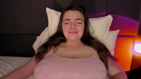 Hello dear. I will be glad to meet you.  see you soon. online show from 01-02-25, 12:34