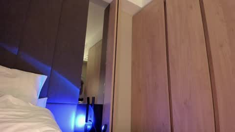 Hello dear. I will be glad to meet you.  see you soon. online show from 01-02-25, 11:06