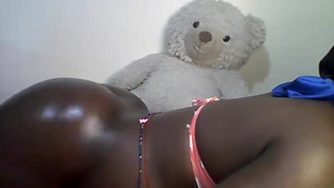 Snapshot of sexy_annbel chatting on 06-20-26, 11:29 Ann online show from 06-20-26, 11:29