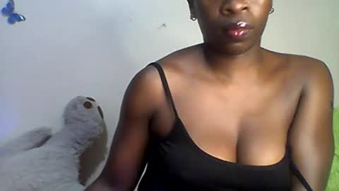 Snapshot of sexy_annbel chatting on 06-26-26, 08:57 Ann online show from 06-26-26, 08:57