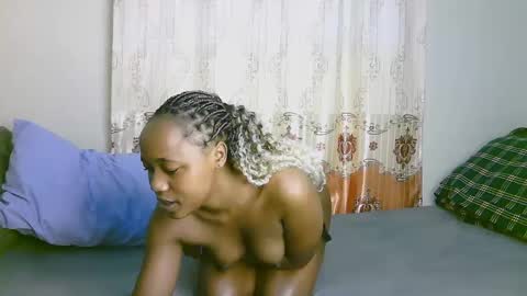 Ariana online show from 03-06-25, 06:41