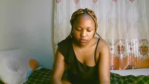 Ariana online show from 09-15-25, 04:07