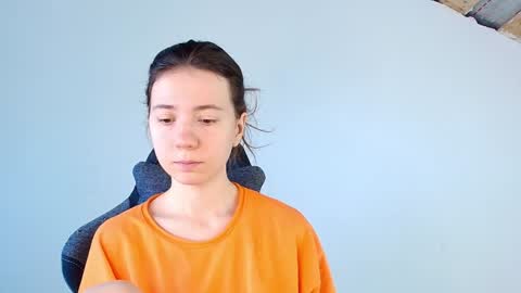 sexy_b0rsch online show from 10-19-25, 05:08