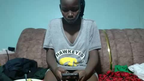 sexy_batush04 online show from 04-20-26, 06:16