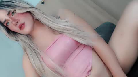 Haley Blaire online show from 10-26-25, 11:20