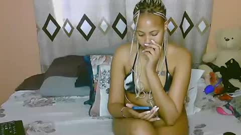 sexy_bluegirl online show from 11-26-25, 01:12