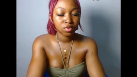 sexy_bluey247 online show from 11-12-25, 07:09