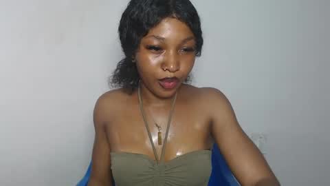 sexy_bluey247 online show from 04-06-26, 04:52