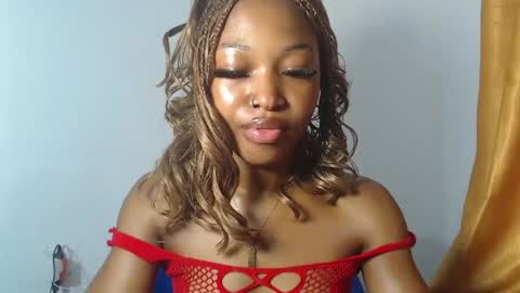 sexy_bluey247 online show from 05-06-26, 03:39
