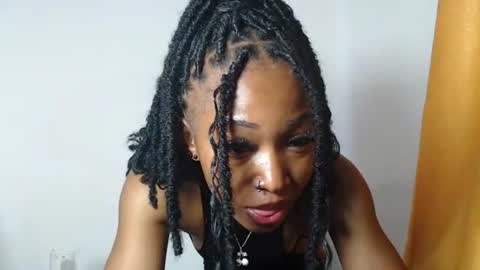 sexy_bluey247 online show from 06-12-26, 03:33