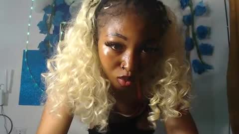 sexy_bluey247 online show from 07-17-26, 04:12