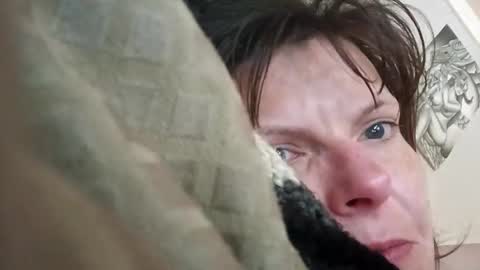 sexy_brunette8826 online show from 04-21-26, 11:40