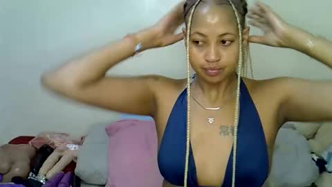 sexy_bubbie01 online show from 05-06-26, 01:49