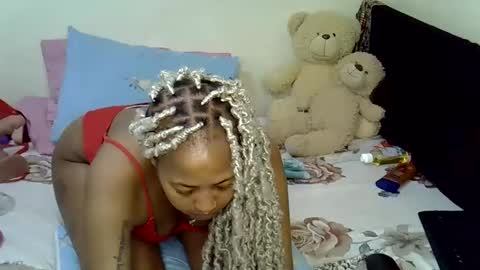 sexy_bubbie01 online show from 05-16-26, 04:50