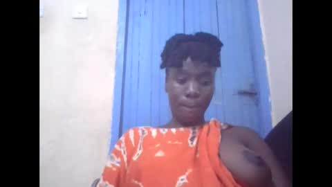 sexy_butty01 online show from 04-19-26, 06:54