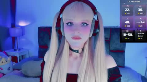 sexy_candytsxx online show from 06-12-26, 09:35