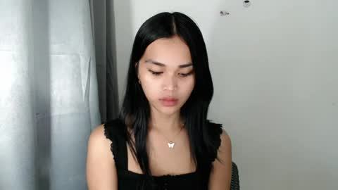 Snapshot of sexy_cistine chatting on 07-27-26, 10:06 Nicole online show from 07-27-26, 10:06