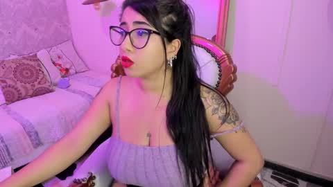  C R I S T A L  online show from 03-02-25, 06:59