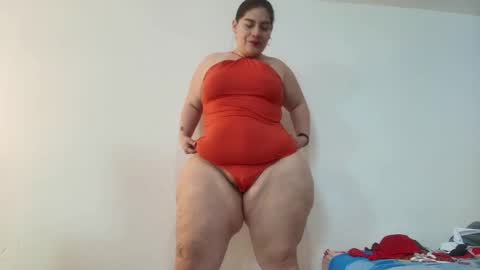 karla           instagram  online show from 12-23-24, 04:39