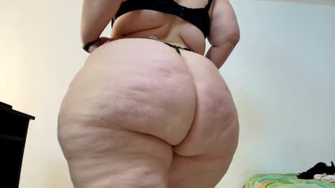 karla           instagram  online show from 01-21-25, 07:50