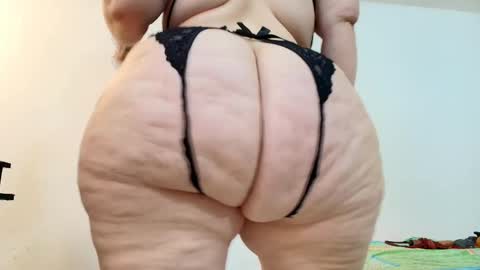 karla           instagram  online show from 02-13-25, 05:01