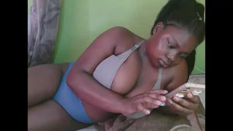 Snapshot of sexy_divana chatting on 02-06-25, 04:53 sexy_divana online show from 02-06-25, 04:53