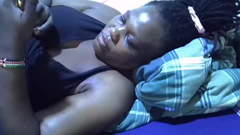 Snapshot of sexy_ebony254 chatting on 09-28-25, 03:23 sexy_ebony254 online show from 09-28-25, 03:23