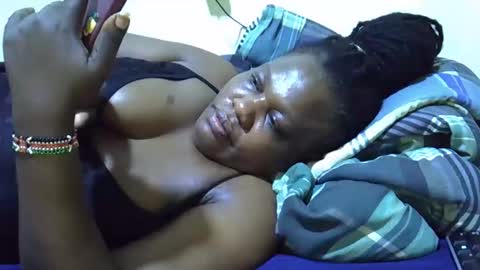 Snapshot of sexy_ebony254 chatting on 10-11-25, 07:51 sexy_ebony254 online show from 10-11-25, 07:51