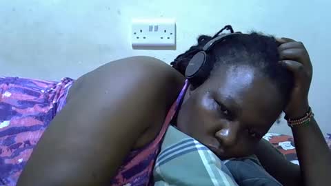 Snapshot of sexy_ebony254 chatting on 10-14-25, 04:30 sexy_ebony254 online show from 10-14-25, 04:30