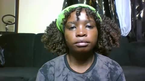 Snapshot of sexy_ebony_princess chatting on 09-14-25, 12:54 Trina online show from 09-14-25, 12:54
